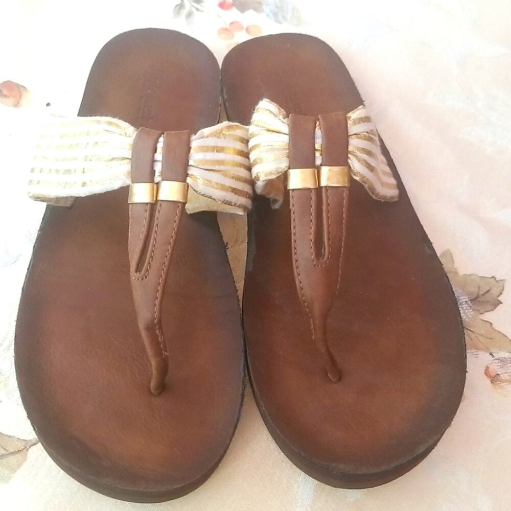TIDEWATER Flip Flops Size 9 (PP1)
